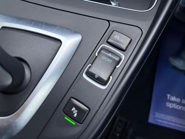 BMW 1 Series 1.5 118i SE Auto Euro 6 (s/s) 3dr