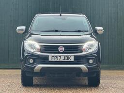 Fiat Fullback 2.4D LX Auto 4WD Euro 6 4dr (Euro 6) at 1th