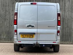 Renault Trafic 2.0 dCi Blue 30 Extra Sport LWB Euro 6 (s/s) 5dr at 20th