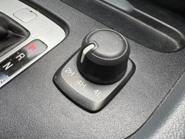 Ford Ranger 2.2 TDCi Limited 1 Durashift 4WD Euro 5 4dr