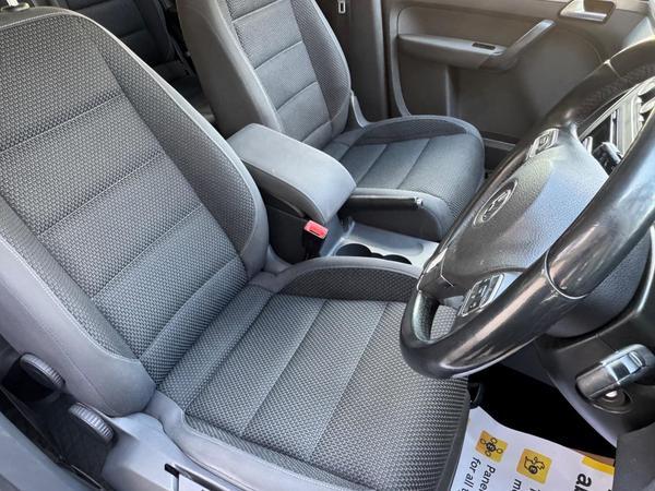 Volkswagen Touran 1.6 TDI SE Euro 5 5dr