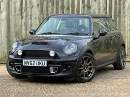 MINI Hatch 1.6 Cooper S Euro 5 (s/s) 3dr at 8th