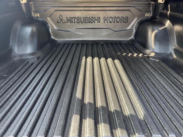 Mitsubishi L200 2.4 DI-D DC Barbarian 4WD Euro 6 4dr