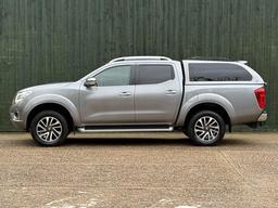 Nissan Navara 2.3 dCi Tekna Auto 4WD Euro 6 4dr at 12th