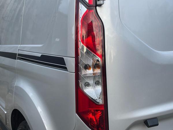 Ford Transit Connect 1.5 200 EcoBlue Sport L1 Euro 6 (s/s) 5dr