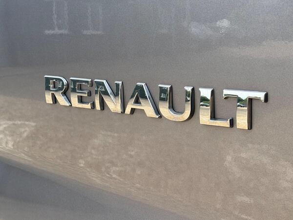 Renault Trafic 1.6 dCi ENERGY 29 Sport Nav LWB Standard Roof Euro 6 (s/s) 5dr