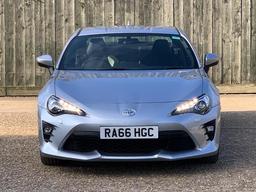 Toyota GT86 2.0 Boxer D-4S Pro Euro 6 2dr at 18th