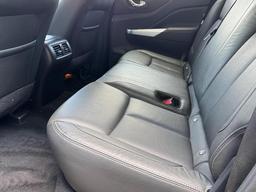 Nissan Navara 2.3 dCi Tekna Auto 4WD Euro 6 4dr at 40th