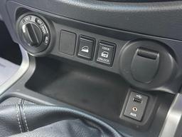 Nissan Navara 2.3 dCi Tekna 4WD Euro 6 (s/s) 4dr at 33th