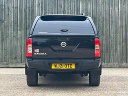 Nissan Navara 2.3 dCi N-Guard 4WD Euro 6 (s/s) 4dr at 10th