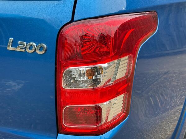 Mitsubishi L200 2.4 DI-D DC Warrior 4WD Euro 6 4dr