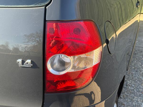 Volkswagen Fox 1.4 16V Urban Fox Euro 4 3dr