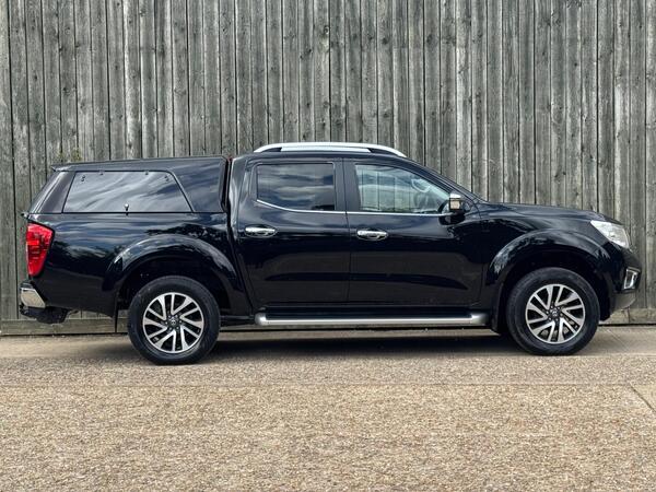 Nissan Navara 2.3 dCi Tekna 4WD Euro 5 4dr