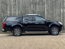 Nissan Navara 2.3 dCi Tekna 4WD Euro 5 4dr at 21th