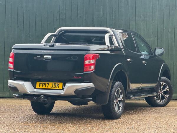 Fiat Fullback 2.4D LX Auto 4WD Euro 6 4dr (Euro 6)