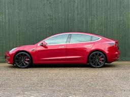 Tesla Model 3 (Dual Motor) Performance Auto 4WDE 4dr (Performance Upgrade) at 18th