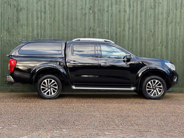 Nissan Navara 2.3 dCi Tekna Auto 4WD Euro 6 4dr