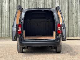 Citroen Berlingo 1.5 BlueHDi 1000 Enterprise M Pro SWB Euro 6 (s/s) 5dr at 14th