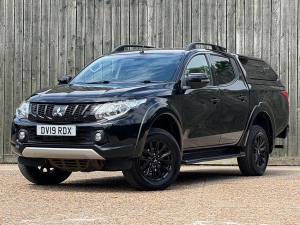 Mitsubishi L200 2.4 DI-D DC Barbarian Black Auto 4WD Euro 6 4dr (Roll Top)