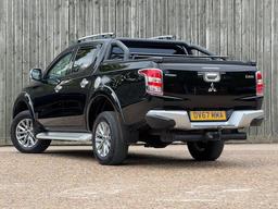 Mitsubishi L200 2.4 DI-D DC Barbarian Auto 4WD Euro 6 4dr at 14th