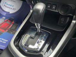 Nissan Navara 2.3 dCi N-Guard Auto 4WD Euro 6 4dr at 22th