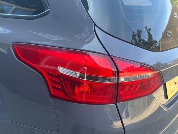 Ford Focus 2.0 TDCi ST-3 Euro 6 (s/s) 5dr
