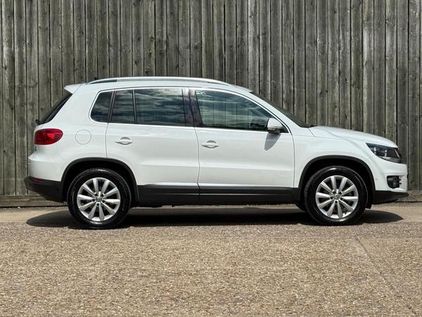 Volkswagen Tiguan 2.0 TDI BlueMotion Tech Match 4WD Euro 5 (s/s) 5dr