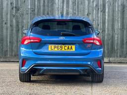 Ford Focus 2.3T EcoBoost ST Euro 6 (s/s) 5dr at 13th
