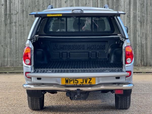 Mitsubishi L200 2.5 DI-D Barbarian 4WD Euro 5 4dr (LB)
