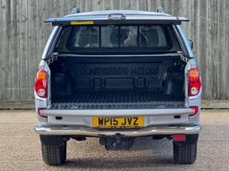 Mitsubishi L200 2.5 DI-D Barbarian 4WD Euro 5 4dr (LB) at 16th