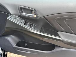 Honda Civic 1.6 i-DTEC Sport Euro 5 (s/s) 5dr at 39th