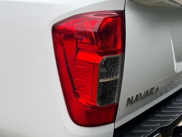 Nissan Navara 2.3 dCi Tekna 4WD Euro 6 (s/s) 4dr