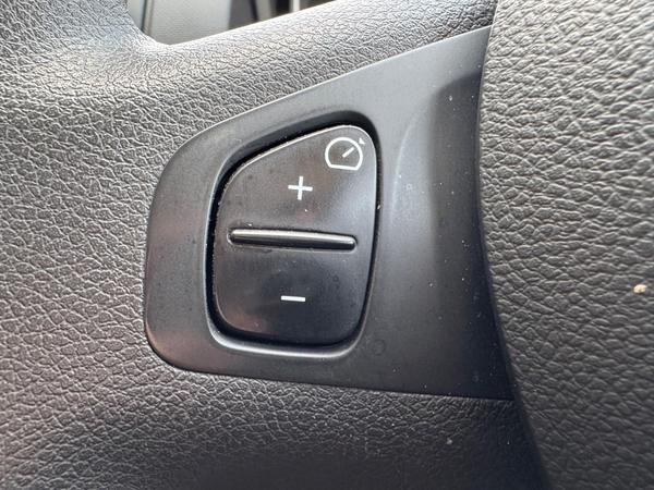 Renault Trafic 2.0 dCi ENERGY 28 Sport SWB Standard Roof Euro 6 (s/s) 5dr