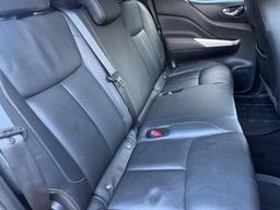 Nissan Navara 2.3 dCi Tekna Auto 4WD Euro 6 4dr at 39th