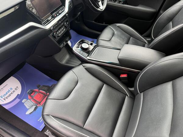 Kia Niro 64kWh 4+ Auto 5dr