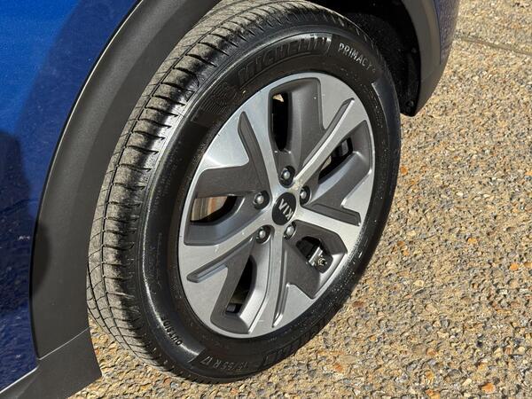 Kia Niro 64kWh 4+ Auto 5dr