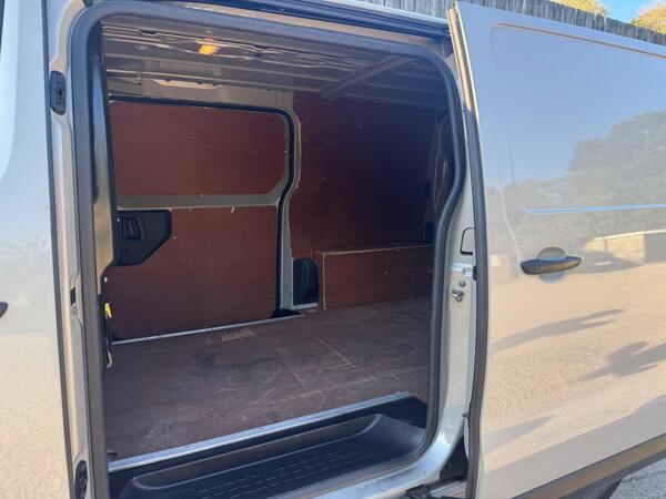 Citroen Dispatch 1.6 BlueHDi 1000 Enterprise M FWD 2 Euro 6 (s/s) 6dr