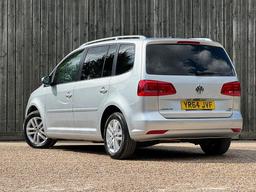 Volkswagen Touran 1.6 TDI SE Euro 5 5dr at 9th