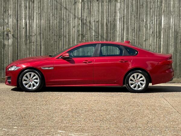 Jaguar XF 2.0d R-Sport Auto Euro 6 (s/s) 4dr