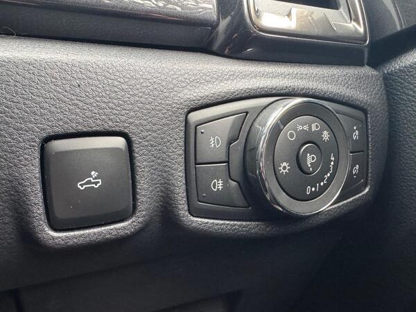 Ford Ranger 2.0 EcoBlue Wildtrak Auto 4WD Euro 6 (s/s) 4dr