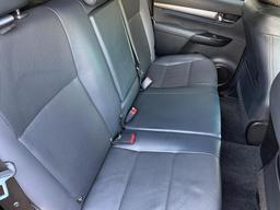 Toyota Hilux 2.8 D-4D Invincible X Auto 4WD Euro 6 (s/s) 4dr at 30th