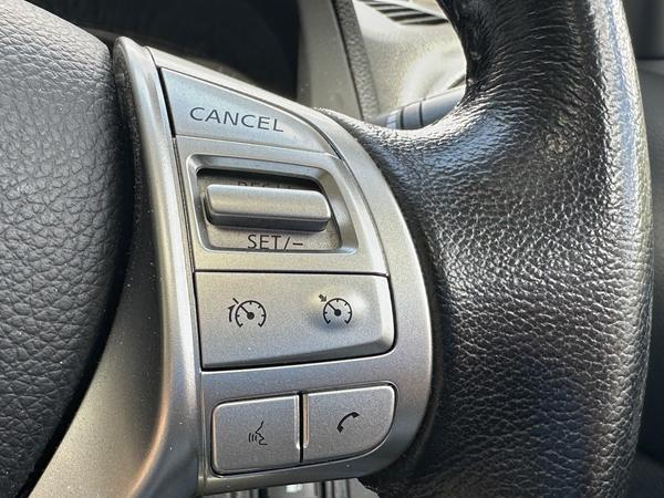Nissan Navara 2.3 dCi N-Guard Auto 4WD Euro 6 4dr