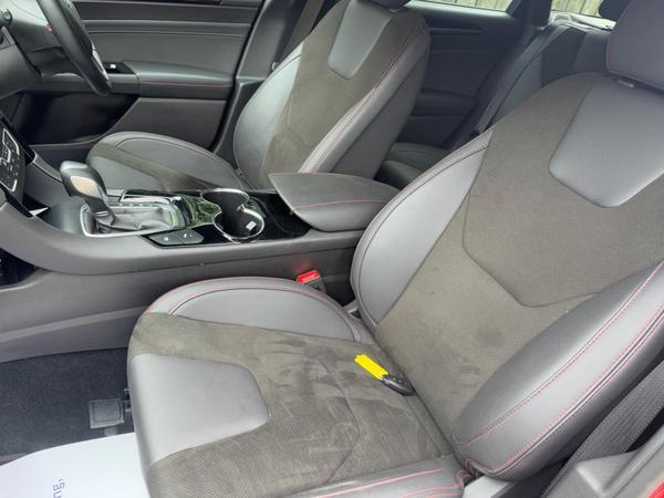 Ford Mondeo 2.0 TiVCT ST-Line Edition CVT Euro 6 (s/s) 5dr