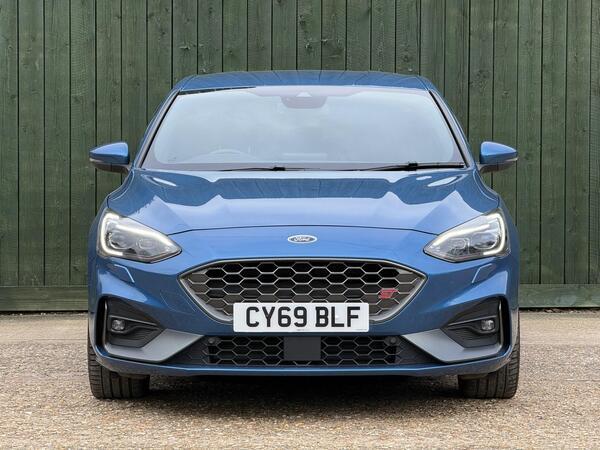 Ford Focus 2.3T EcoBoost ST Euro 6 (s/s) 5dr