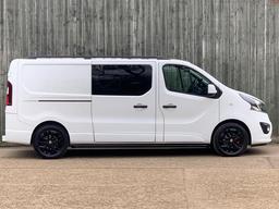 Vauxhall Vivaro 1.6 CDTi 2900 BiTurbo ecoTEC Limited Edition Nav Crew Van L2 H1 Euro 6 (s/s) 5dr (6 Seat) at 3th
