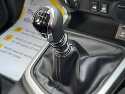 Nissan Navara 2.3 dCi Acenta 4WD Euro 6 (s/s) 4dr at 35th