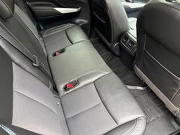 Nissan Navara 2.3 dCi N-Guard Auto 4WD Euro 6 4dr at 22th