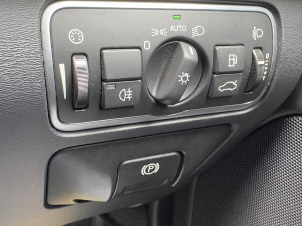 Volvo XC60 2.0 D4 SE Nav Euro 6 (s/s) 5dr
