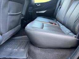 Nissan Navara 2.3 dCi Tekna Auto 4WD Euro 6 4dr at 35th