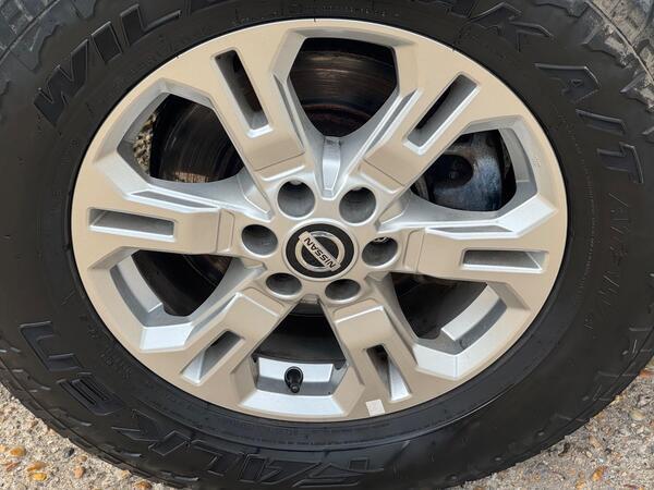 Nissan Navara 2.3 dCi Acenta 4WD Euro 6 (s/s) 4dr